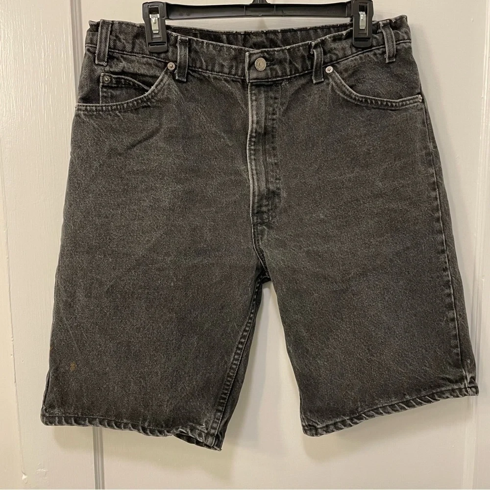 Vintage 90s Orange Tab Levi’s 550 Black Distressed Denim Shorts 36